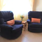 Apartmán Litha House, 3 Bed Set Over 3 Floors 5 Mins From And Amenities Caleta De Fuste