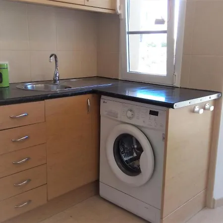 Apartment Litha House, 3 Bed Set Over 3 Floors 2 Mins From And Amenities Caleta De Fuste