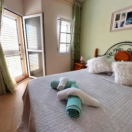 Apartmán Litha House, 3 Bed Set Over 3 Floors 5 Mins From And Amenities *
